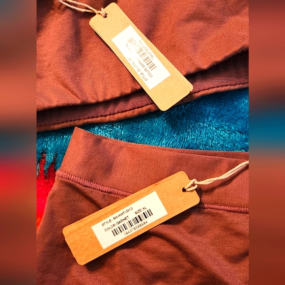 Brand New Skims Bralette & Thong Set - Picture 3 of 4